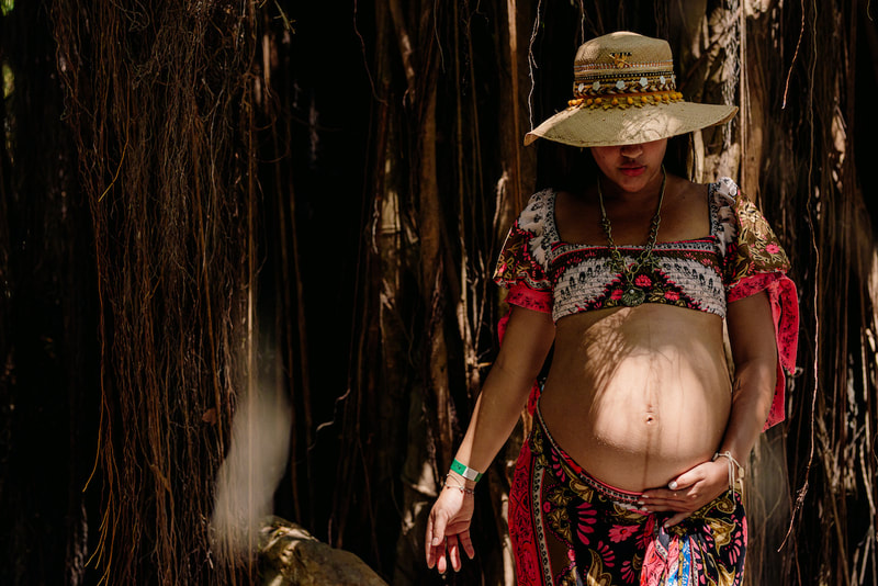 Sesion Maternidad, Fotografia, embarazo, estudio, Pereira, Manizales, armenia, mama, materna, lactancia, parto